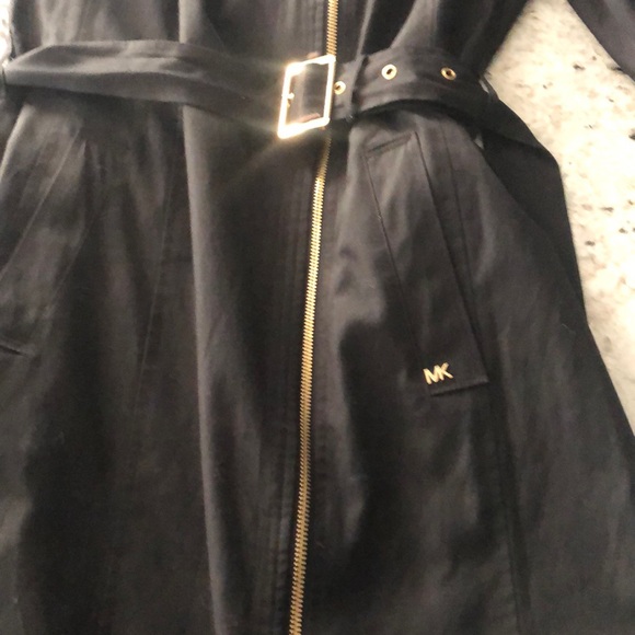Small Michael Kors black trenchcoat - Picture 3 of 3